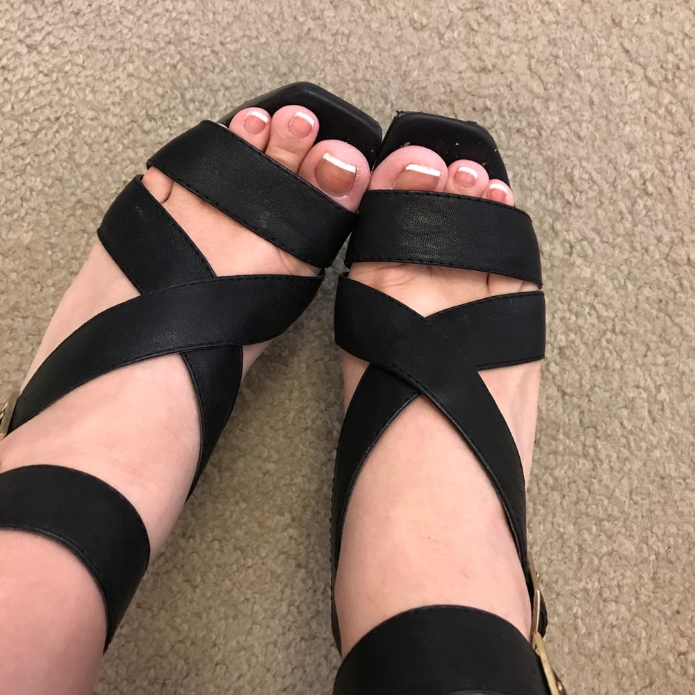 Jessica Simpson Heels - Picture 5 of 12